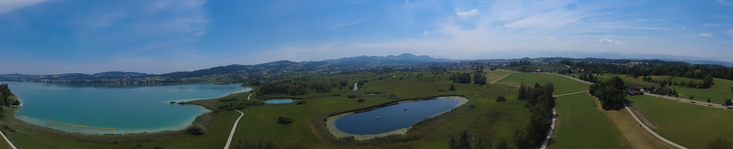 Panorama des Pf&auml;ffikersees und Robenhauser Riets aus der Luft